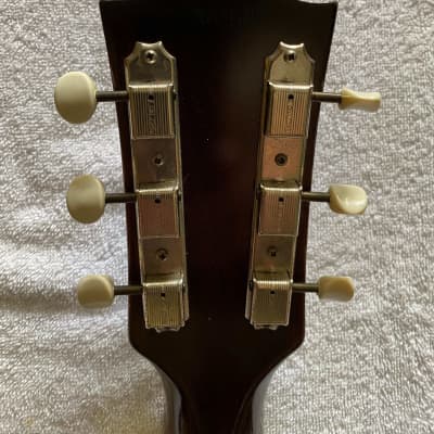 1962 Gibson LG-1   Sunburst image 10