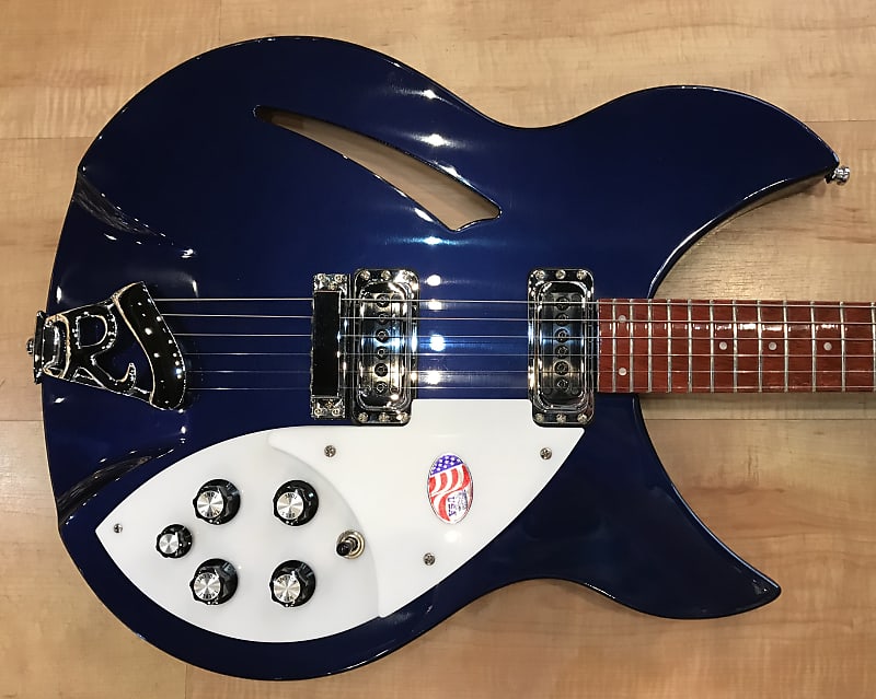 Rickenbacker 330 6-String Electric Guitar Midnight Blue