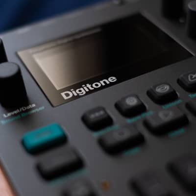 Elektron Digitone 8-Voice Digital Synthesizer 2017 - 2024 - Black