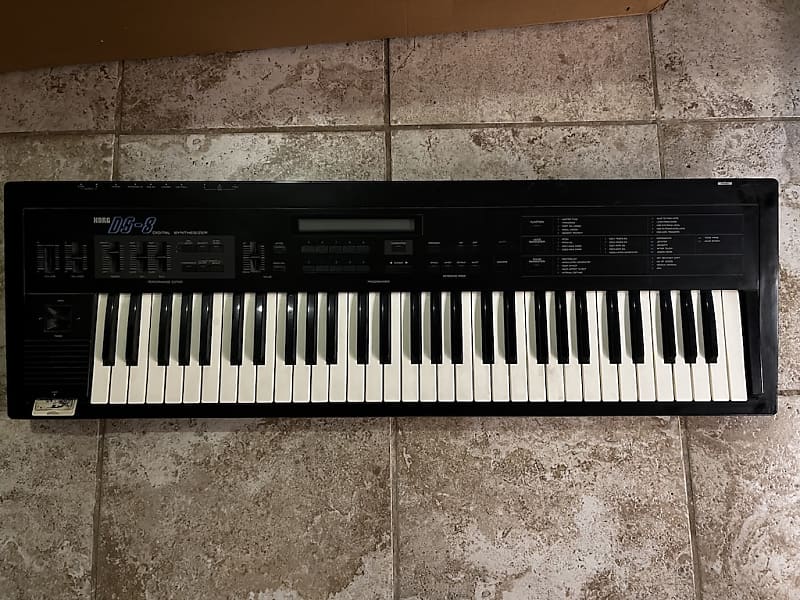 Korg KORG DS 8 Digital Keyboard 1980S - Black | Reverb