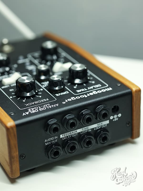 Moog Moogerfooger MF-104Z Analog Delay | Reverb Canada