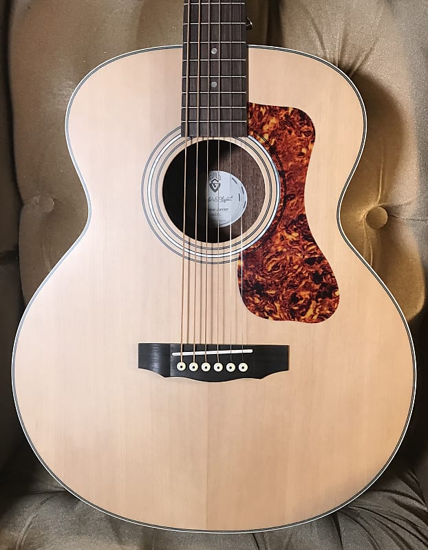 Guild Westerly Collection Jumbo Junior with Mahogany Back and Sides and Pau Ferro Fretboard 2020 - Present - Natural image 1