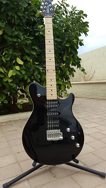 Ernie Ball Music Man Reflex Game Changer HSH Piezo 201x Black maple