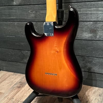 Fender Robert Cray Stratocaster MIM Electric Guitar image 5