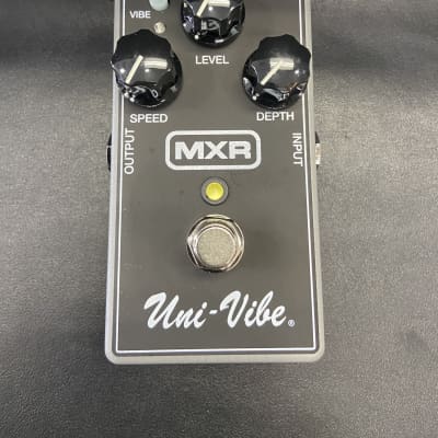 MXR M68 Uni-Vibe Chorus  Vibrato Pedal New! image 5