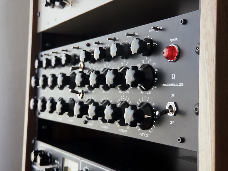 IGS Audio IQ Inductor Equalizer Curve Bender Sontec Reverb