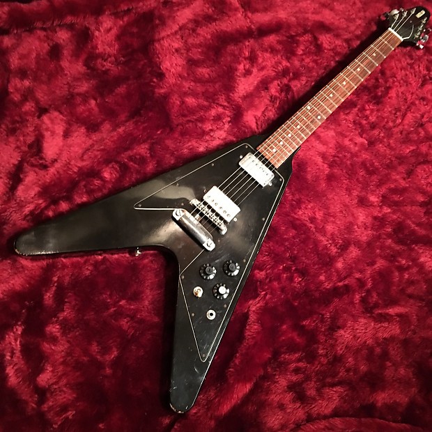 【希少品】Gibson HOLY V ギブソン ホーリーV エレキギター Gibson Holy V - Satin Cherry | Sweetwater
