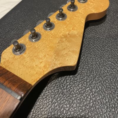 Warmoth Stratocaster neck Birdseye maple rosewood fretboard WITH LOCKING TUNERS image 6