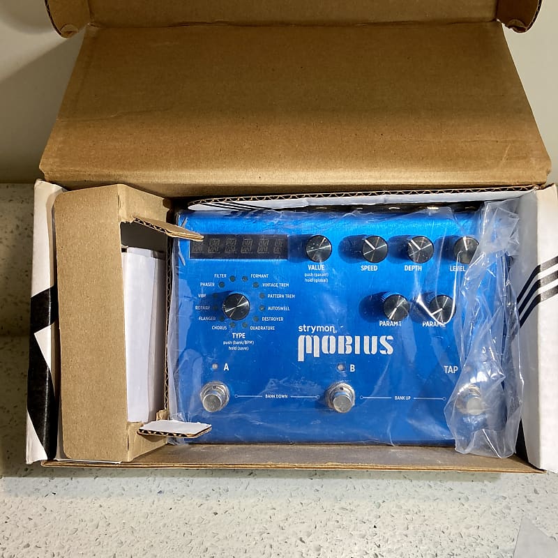 Strymon Mobius