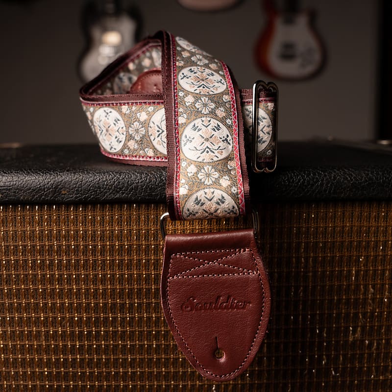 Souldier Guitar Strap Medallion Maroon