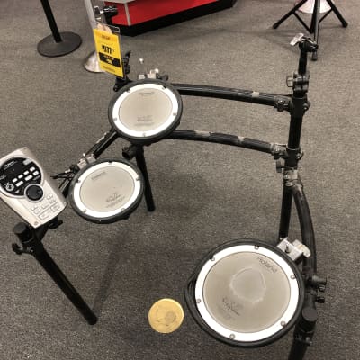 Roland TD-15K V-Drum Kit with Mesh Pads (Ontario,CA) (TOP PICK)