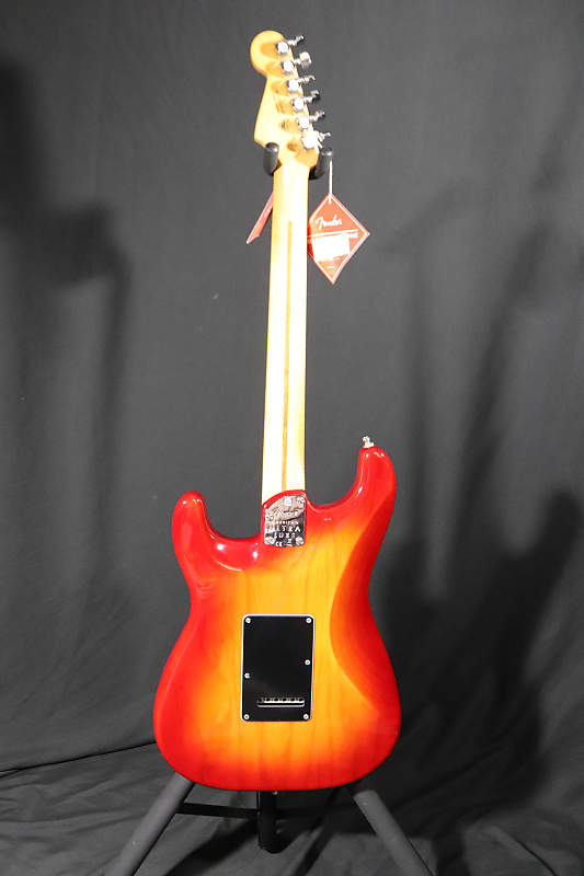 Fender American Ultra Luxe Stratocaster 2021 - Present