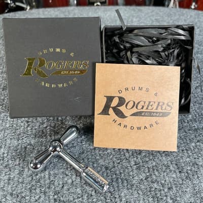 Rogers RABTKEY Bowtie Magnetic Drum Key w/ Display Box image 3