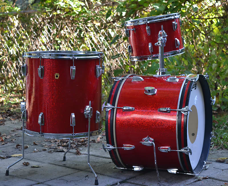 Ludwig No. 987 "Super Beat" Outfit 9x13 / 16x16 / 14x20" Drum Set 1960s image 7
