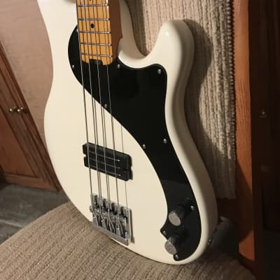Fender Modern Player Dimension Bass with Maple Fretboard 2015 - Olympic White image 7