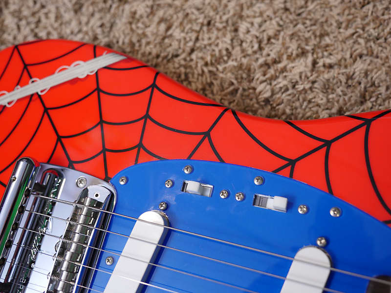 Here Comes the Spiderstang!, 2011 Fender Marvel Spider-Man Guitar Mustang