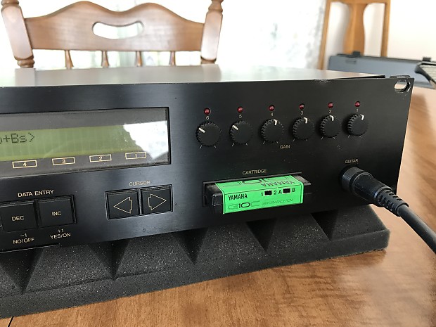 MATRIXSYNTH: YAMAHA G10 guitar MIDI synth