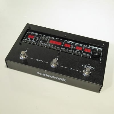 TC Electronic 2290 P Dynamic Digital Delay | Reverb