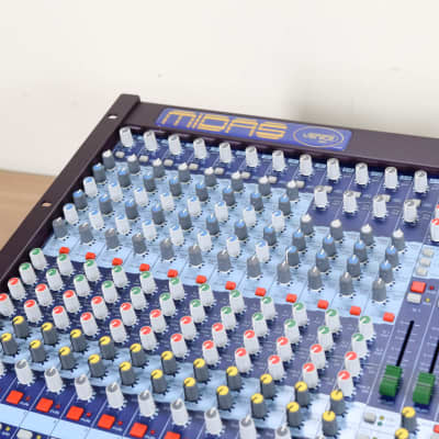 Midas Venice 160 16-Channel Analog Audio Mixing Console (church 