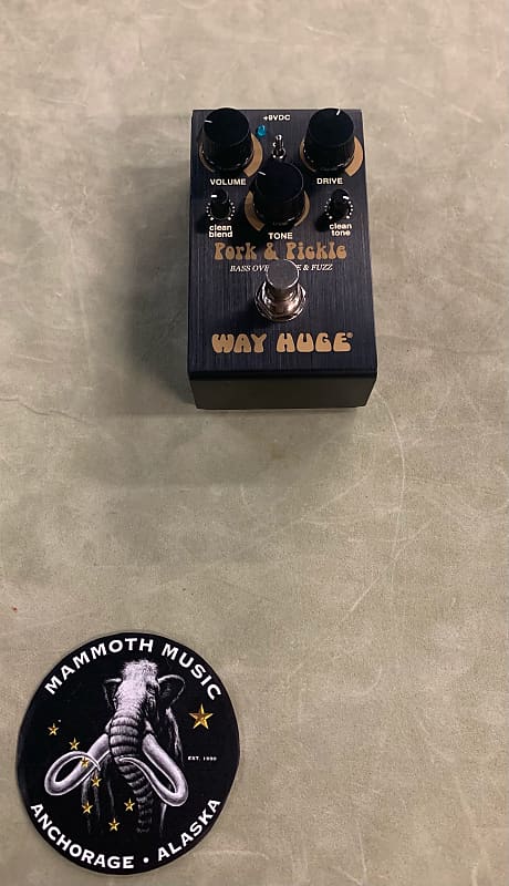Way Huge Smalls WM91 Pork & Pickle Bass Overdrive and Fuzz