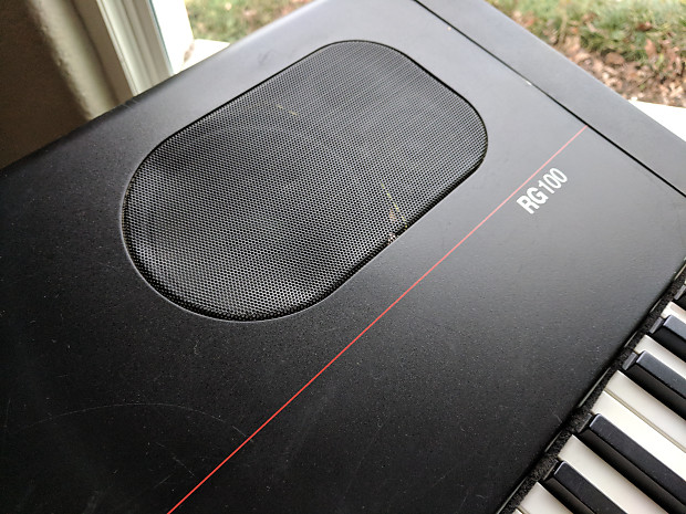 Kurzweil RG100 digital piano