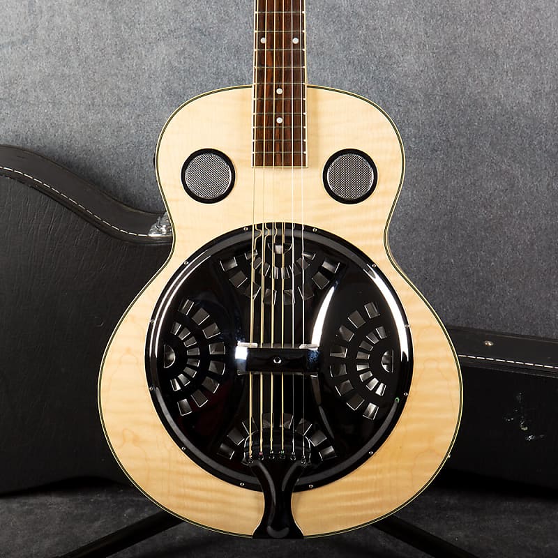 Moondog Resonator Guitar Natural Hard Case 2nd Hand Reverb UK