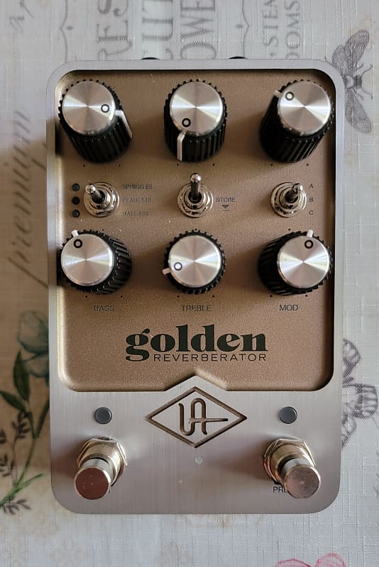 Universal Audio Golden Reverberator