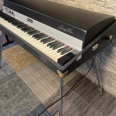 Fender Rhodes Mk I Stage 73  in Very Good Condition Local Pickup Only image 3