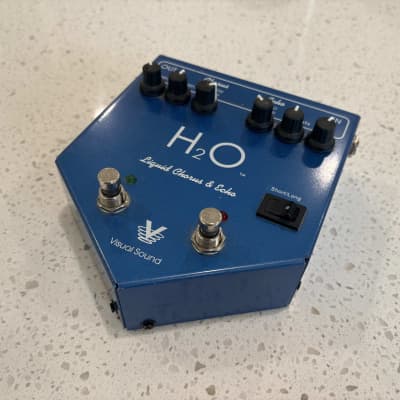 Visual Sound H2O V1 | Reverb