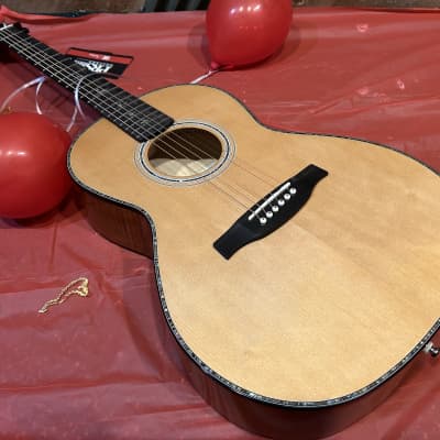 PRS  PPE50 -  Parlor Size Acoustic Guitar with Built-In Fishman Pickup and Padded Bag image 13