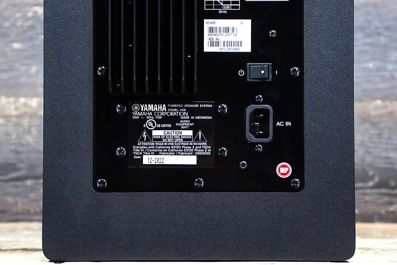 Yamaha HS8 Matched Pair 2-Way Bass Reflex Bi-Amplified 8