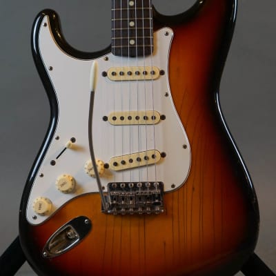 Fender 60's Reissue Stratocaster Left Hand 3 Tone Sunburst MIJ w/Case (1995) - Used image 5