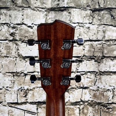 Breedlove Discovery S Concerto Sitka-African Mahogany image 7