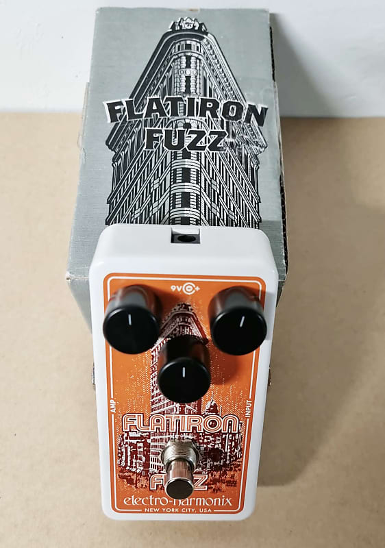 Electro-Harmonix Flatiron Fuzz