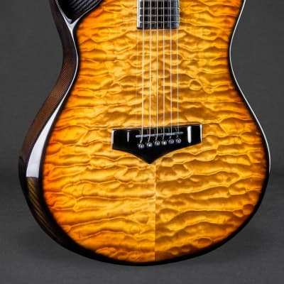 Emerald X20  2018 - Quilted Maple image 3