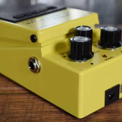 Boss SD-1 Super Overdrive Guitar Effect Pedal image 4
