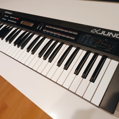 Roland Alpha Juno-1 49-Key Programmable Polyphonic Synthesizer 1985 - 1988 - Black