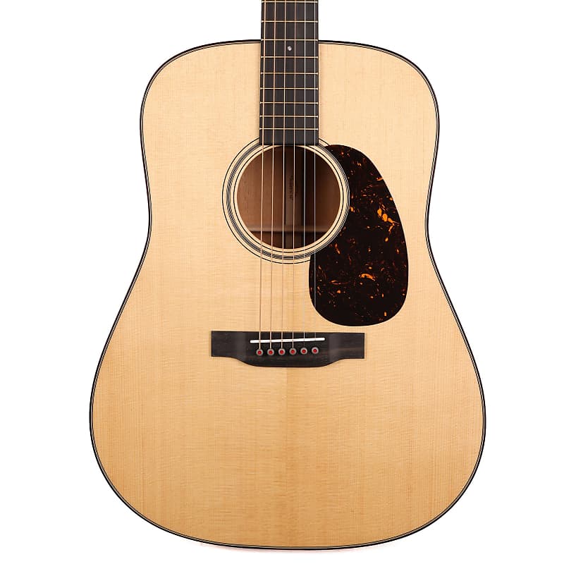 Martin D-18 Modern Deluxe Acoustic Gloss Natural image 1