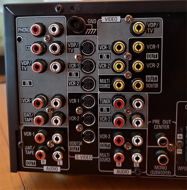 Denon AVC-2800 Integrated Amplifier 85 Watts Per Channel