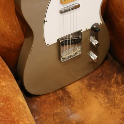Fender Custom Shop '67 Reissue Telecaster Relic Shoreline Gold 2005 image 4