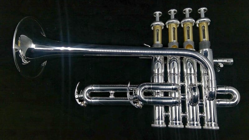 The wonderful CarolBrass 7775 Bb/A Piccolo Trumpet in lacquer