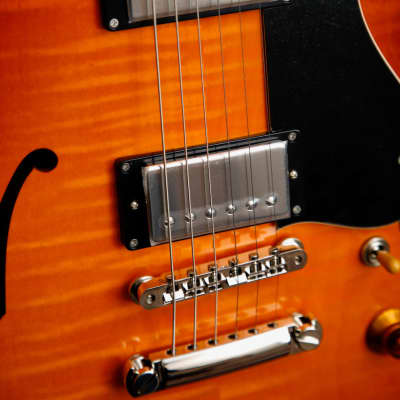 Collings I-35 Semi-Hollow Electric Guitar Sunburst image 6