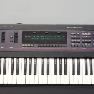 Ensoniq SD-1 90's Polyphonic Digital Additive Synthesiser & Sequencer - 100V