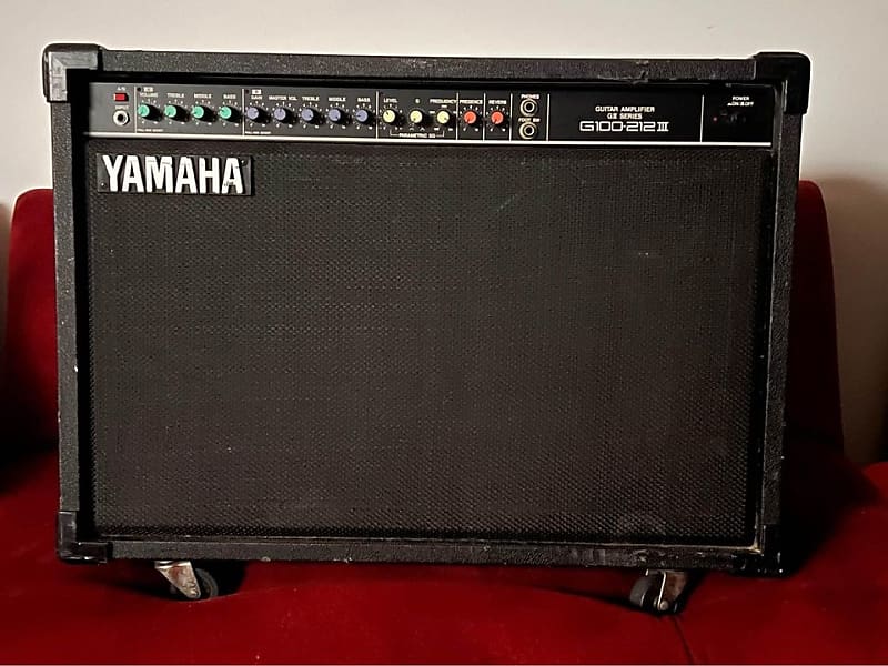 Yamaha G100-212 III 1986 Black