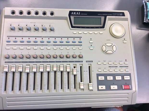 AKAI DPS12i - 配信機器・PA機器・レコーディング機器