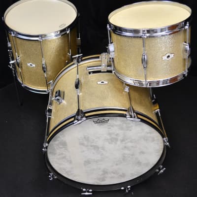 Camco 20/12/14" Drum Set - 1960s Silver Sparkle image 2