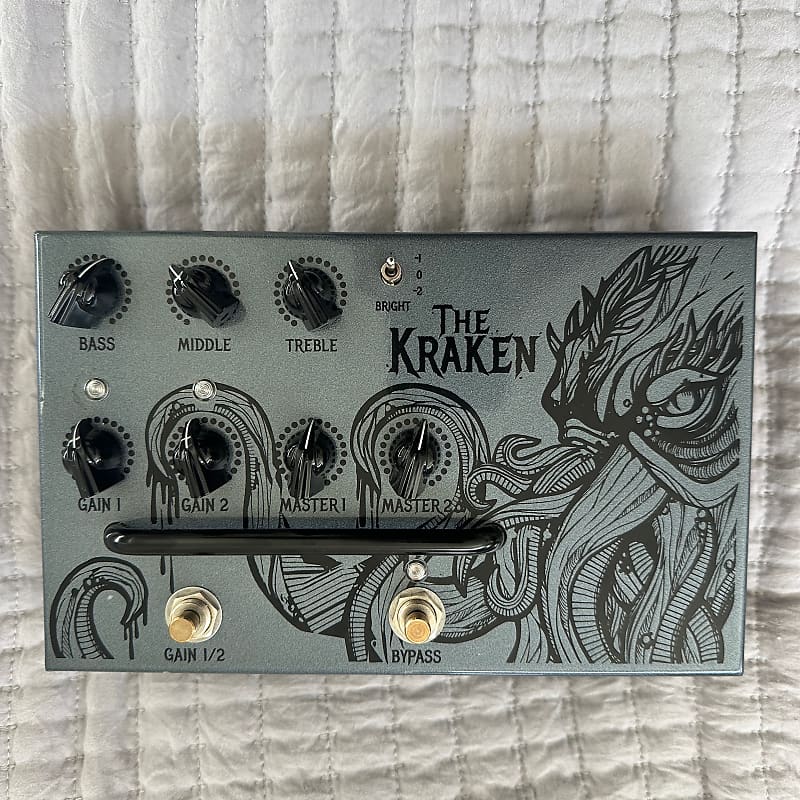Victory Amps V4 The Kraken 2-channel Tube Preamp pedal - discontinued image 1