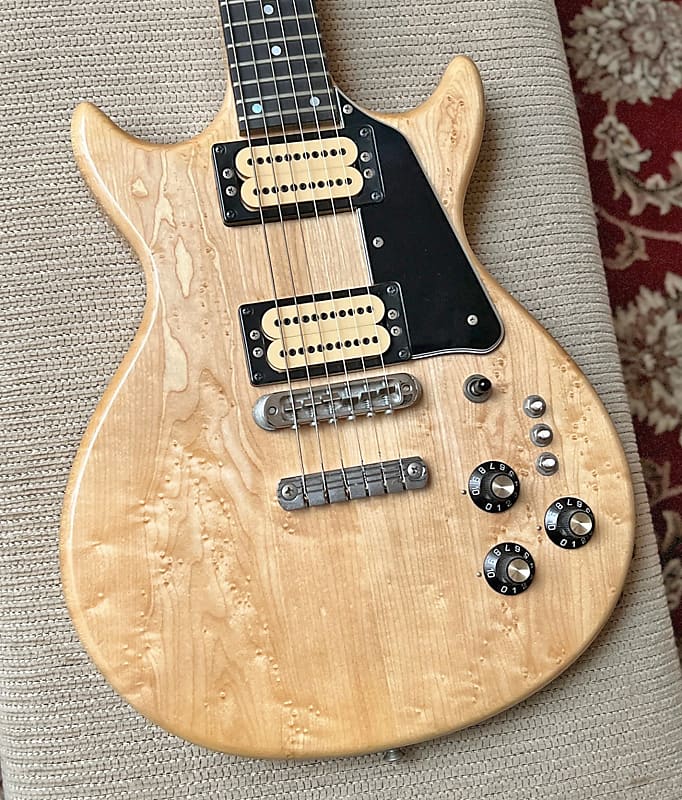 Carvin DC150 Stereo 1979 w/ OHSC - Clear with Ebony