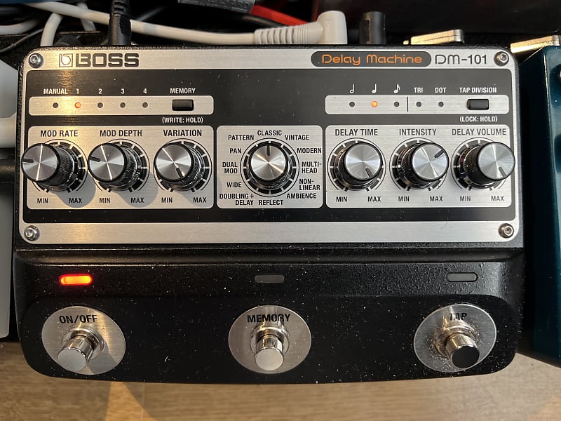 Boss DM-101 Delay Machine