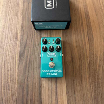 MXR M83 Bass Chorus Deluxe | Reverb